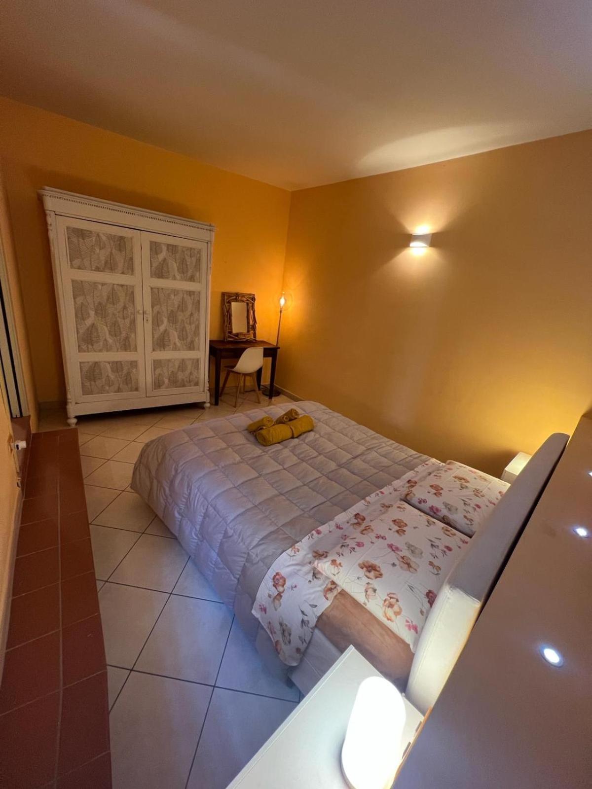 Piazza Napoleone Sweet Apartment ルッカ エクステリア 写真